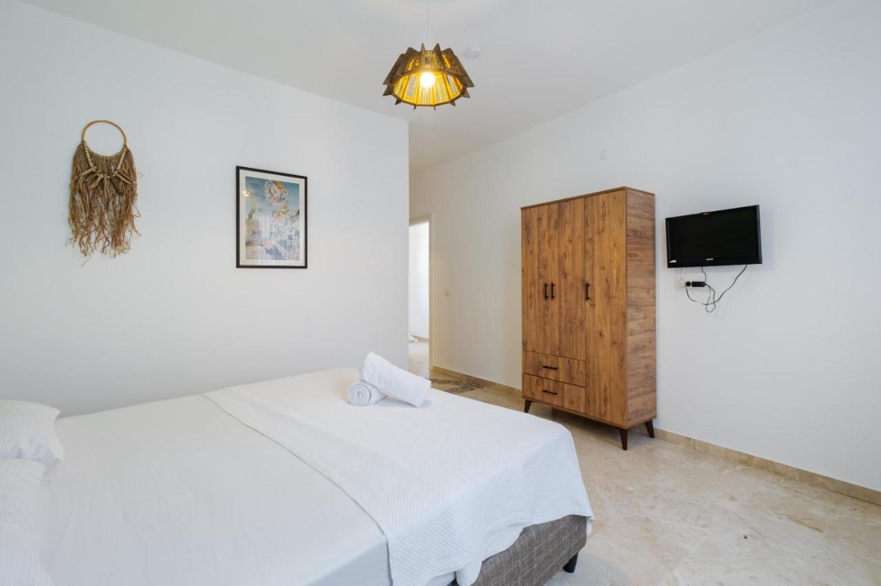 Mel Town Bed and Breakfast Αττάλεια Εξωτερικό φωτογραφία