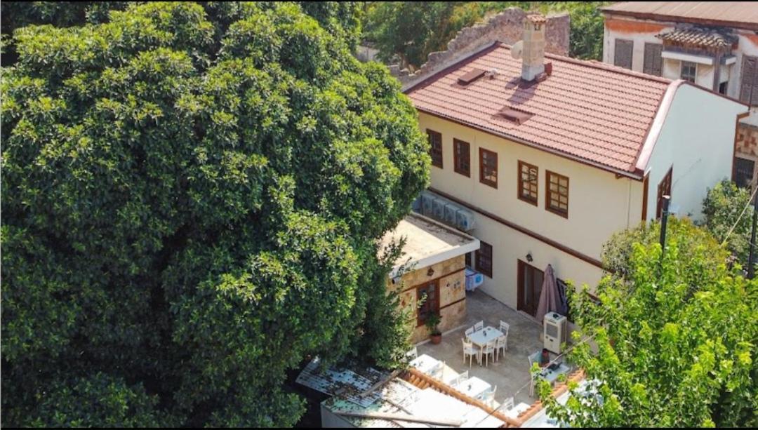Mel Town Bed and Breakfast Αττάλεια Εξωτερικό φωτογραφία
